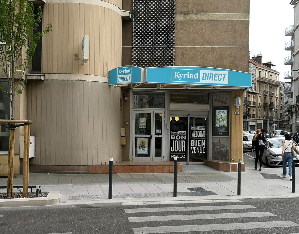 Kyriad Direct Grenoble Bagian luar foto