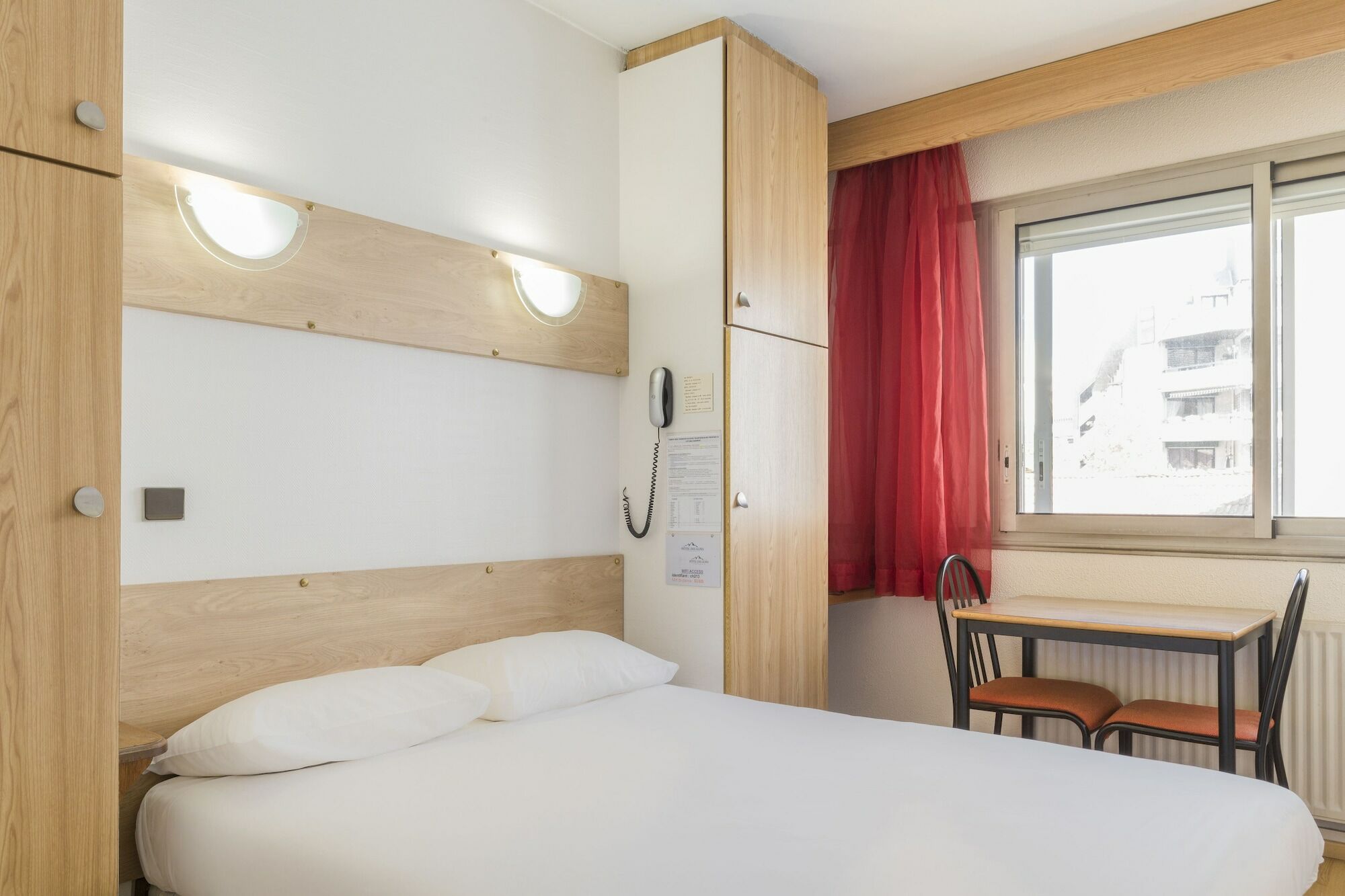 Kyriad Direct Grenoble Bagian luar foto